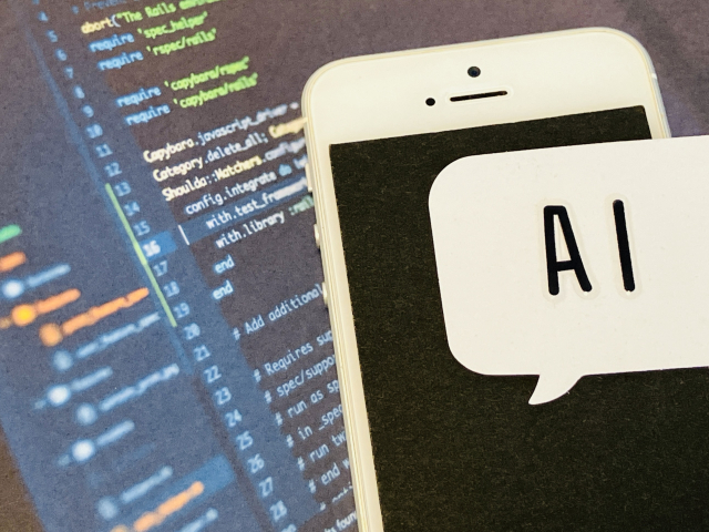 AIエージェントとは？生成AIとの違いと具体的な使い方を解説